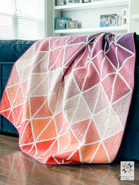 Deltille Quilt - The Cover Quilt! - Running Stitch Quilts Funky Quilts, Twin Quilt Pattern, Modern Quilt Pattern, Color Vision, Solid Quilt, Quilts Patterns, Quilt Modernen, Cute Quilts, Block Patterns