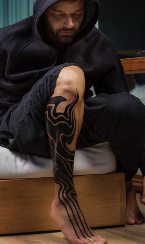 Leg Tattoo Placements, Botanical Tattoos, Shin Tattoo, Geometric Sleeve Tattoo, Blackout Tattoo, Body Suit Tattoo, Leg Tattoo Men, Sleeve Ideas, Ricky Martin