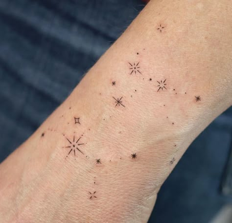 Constellation Tattoo With Flowers, Delicate Constellation Tattoo, Dainty Constellation Tattoo, Delicate Stars Tattoo, Fine Line Tattoo Ideas Stars, Dainty Tattoos, Mom Tattoos, Tattoo Idea, Tiny Tattoos