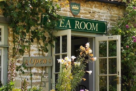 Vintage Tea Rooms, Summer Tea, Hunting Lodge, Quaint Village, English Tea, My Cup Of Tea, Rose Tea, English Style, English Countryside