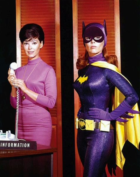 (Yvonne Craig) as Barbara Gordon / Batgirl, for the 70s, batgirl was a hottie! #rebuildingmylife Sherry Jackson, James Gordon, Batman Tv Show, Katharine Ross, Woman Images, Yvonne Craig, Lingerie Design, Pic Beautiful, Batman And Batgirl