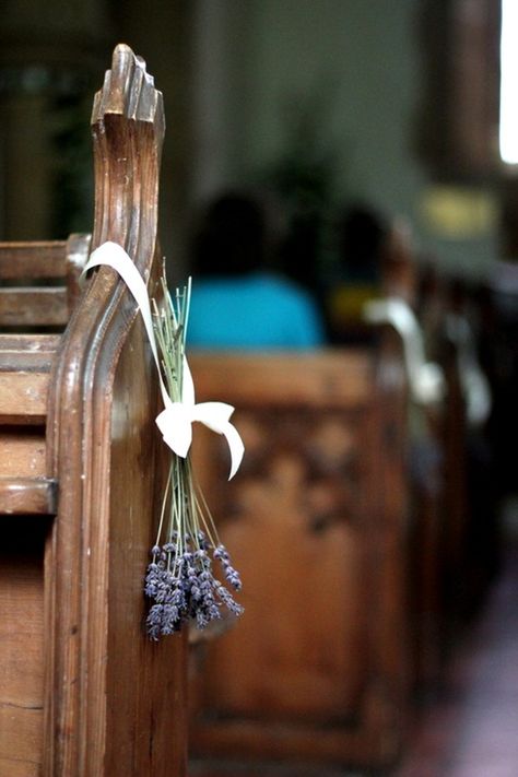 lavender pew ends Church Pew Decorations, Wedding Church Aisle, Pew Decorations, Wedding Pews, Pew Ends, Rustic Wedding Decorations, Church Wedding Decorations, Last Minute Wedding, Church Pew