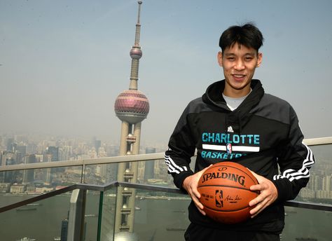 Jeremy Lin atop the Ritz Carlton in Shanghai, China Jeremy Lin, The Ritz Carlton, The Ritz, Charlotte Hornets, Toronto Raptors, Shanghai China, Ritz Carlton, Stephen Curry, Basketball Players