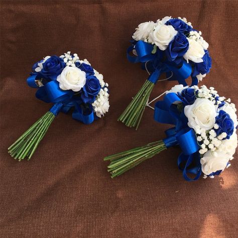 Bouquet Royal Blue, Blue Wedding Flowers Bouquet, Bouquets For Bridesmaids, Wedding Bouquet Bridesmaids, Royal Blue Wedding Theme, Blue Wedding Decorations, Flower Wedding Bouquet, Royal Blue Flowers, Bridal Wedding Bouquet