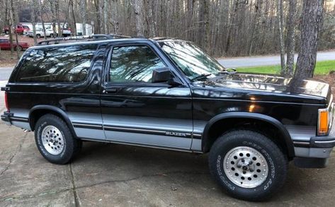 This 1993 Chevrolet S10 Blazer comes with the rarely seen five-speed manual transmission and a fairly recent engine upgrade in the form of a ATK/VEGE Crate 350. #Chevrolet Dads Army, Blazer 4x4, Making Lemonade, S10 Blazer, Crate Engines, Chevrolet S10, Engine Swap, Truck Stuff, Chevrolet Blazer