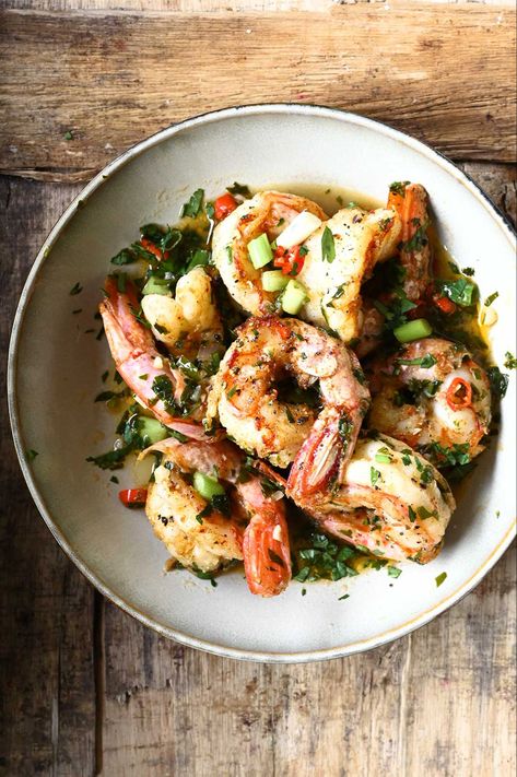 Chimichurri Shrimp, Seared Shrimp, Caribbean Food, Diner Recept, Shrimp Recipes Easy, Shrimp Dishes, Food Fashion, Food Trucks, Side Salad