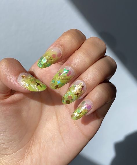 Forest Fairy Aesthetic Nails, Fairy Aesthetic Nails, Fairy Inspired Nails, Green Fairy Nails, Forest Fairy Aesthetic, Fairy Nails, Fairy Forest, Green Fairy, Aesthetic Nails