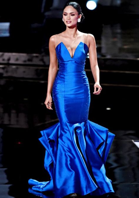 Pia Wurtzbach Gown, Miss Universe Dresses, Beautiful Evening Gowns, Long Gown Dress, Dress Sketches, Blue Gown, Pageant Gowns, Miss Universe, Beautiful Evening