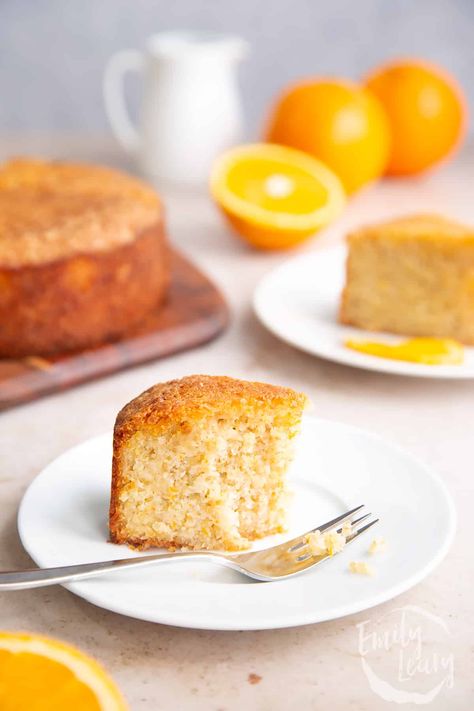 Orange, Almond and Quinoa Cake (Gluten-Free, Dairy-Free) Quinoa Dessert, Orange Drizzle Cake, Citrus Zester, Quinoa Cake, Jaffa Cake, Orange Cake Recipe, Vegan Meat, Cinnamon Muffins, Drizzle Cake