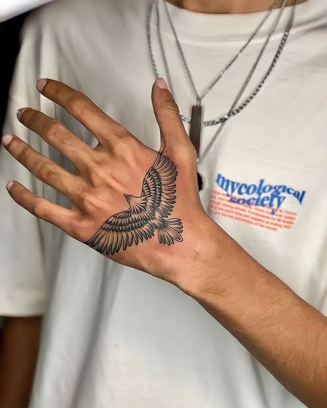 Tattoo On The Palm Of The Hand, Triangle Hand Tattoo, Eagle Wrist Tattoo, Bird Tattoo On Hand, Eagle Hand Tattoo, Geometric Hand Tattoo, Bird Hand Tattoo, Tattoo Font For Men, Side Hand Tattoos