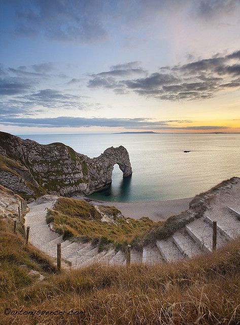 Durdle steps Dorset, UK, fantastic photo by Antony Spencer Durdle Door, Dorset England, Jurassic Coast, Door Steps, Sky Sunset, Bournemouth, England Travel, Christchurch, Places Around The World