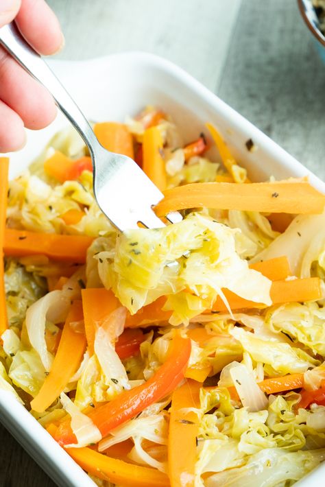 Authentic Jamaican Steamed cabbage with carrots. Easy and healthy side dish with Caribbean flavors. Sweet and spicy! Steamed Cabbage Recipe, Jamaican Steamed Cabbage Recipe, Cabbage And Carrot Salad, Jamaican Cabbage, Salad With Cabbage, Fried Cabbage Recipes, Steamed Cabbage, Cabbage Head, Cabbage Recipe