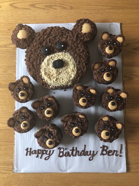 First Birthday Neutral, Teddy Bear Birthday Theme, Baby Bear Birthday Party, Teddy Bear First Birthday, Birthday Decor Ideas, Teddy Bear Birthday Cake, Teddy Bear Picnic Birthday Party, Teddy Bear Cupcakes, Teddy Bear Birthday Party