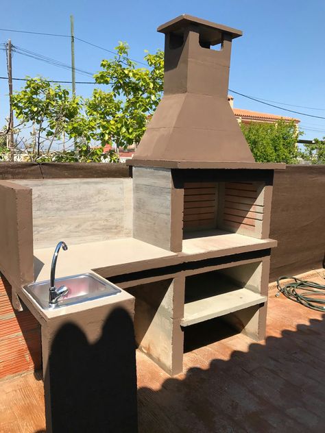 Outdoor Grill Diy, Backyard Grill Ideas, Brick Bbq, Barbecue Garden, Outdoor Grill Station, Barbecue Design, Diy Grill, Outdoor Barbeque, Christmas Patio