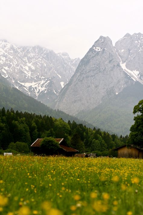 German Alps - Garmisch - Germany German Mountains, German Nature, German Alps, Central Europe, Germany Travel, Magical Places, Austria, Historical Sites, Dream Vacations