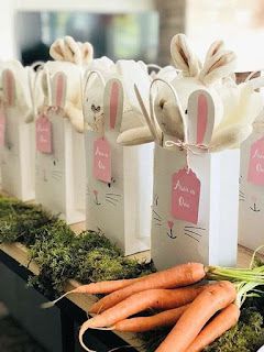 104 Ideas de decoración para fiesta de Conejos Bunny Birthday Theme, Easter Birthday Party, Birthday Bunny, Spring Birthday Party, Easter Baby Shower, Bunny Birthday Party, Peter Rabbit Birthday, 1st Birthday Party For Girls, Bunny Baby Shower