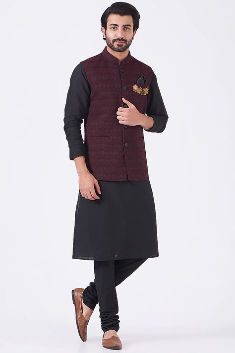 Black Kurta Set With Maroon Bundi Jacket Design by Manish Nagdeo at Pernia's Pop Up Shop 2022 Sadri Kurta For Men, Black Kurta Set, Nehru Jacket For Men, Black Kurta, Black Pajamas, Men's Kurta, New Address, Nehru Jackets, Indian Wedding Outfits