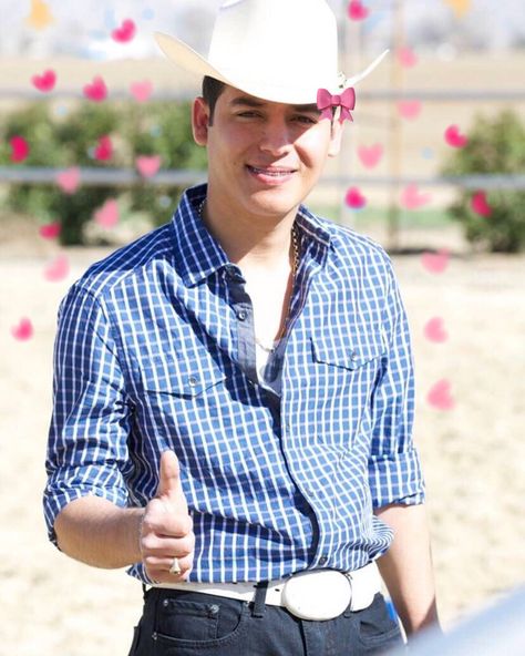 ariel camacho Estilo Rory Gilmore, Rory Gilmore, Ariel, Casual Button Down Shirt, Men Casual, My Style, Mens Tops