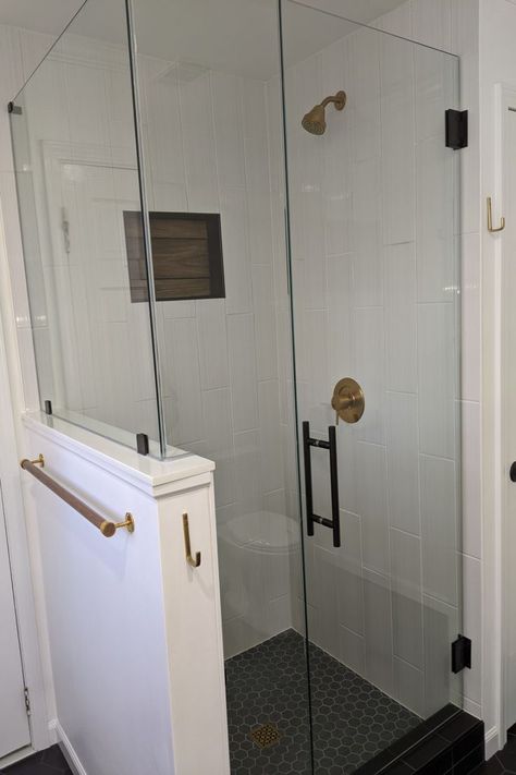 Knee Wall Ideas Bathroom, Shower Next To Doorway, Shower Half Wall Next To Vanity, Vanity Against Shower Wall, Bathroom Knee Wall Ideas, Shower Knee Wall Ideas, Glass Shower With Knee Wall, 48x32 Shower Ideas, Shower Across From Vanity