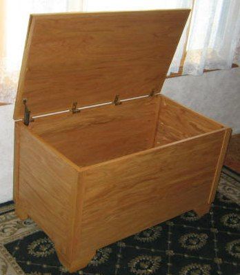 Free Blanket Hope Chest Plans - How to Build A Blanket Chest Hope Chest Plans, Chests Diy, Hope Chests, Free Woodworking Project Plans, Chest Ideas, Woodworking Project Plans, Woodworking Toys, Building Furniture, Cedar Chest