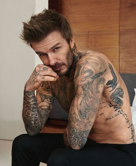 David Beckham Tattoos, Ripped Skin Tattoo, Mens Body Tattoos, Meaningful Wrist Tattoos, Wrist Tattoo Ideas, Wrist Tattoo Designs, David Beckham Style, Faith Tattoo, Back Tattoos For Guys