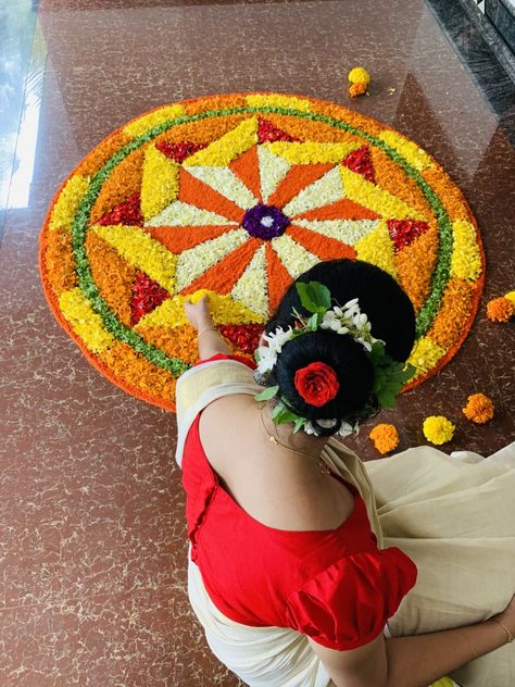 Festive, Kerala saree, hair styles,jasmine,kerala Indian Festivals Aesthetic, Onam Photoshoot Ideas Indoor, Onam Festival Kerala Photography, Saree Hair Styles, Indian Moodboard, Onam Poses, Onam Aesthetic, Onam Photoshoot Ideas, Onam Festival Kerala