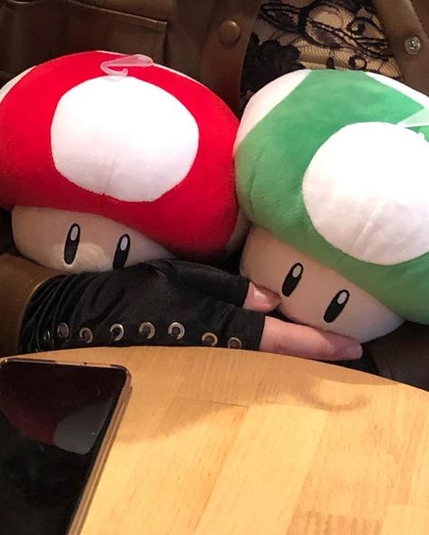 plushie aesthetic | mario card toad Toad Mario Aesthetic, Super Mario Plushies, Super Mario Aesthetic, Room Plushies, Mario Plushies, Mario Aesthetic, Plushie Aesthetic, Toad Plush, Plushies Aesthetic