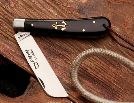 What to Know About Sheepsfoot Knives, and One to Buy • Gear Patrol Sheepsfoot Folding Knife, Emergency Response Team, Folding Pocket Knife, Metal Work, Folding Knife, Folding Knives, Wide Angle, That Way, Metal Working