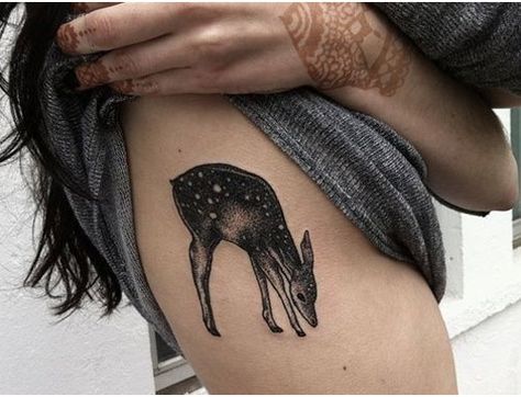 Doe Tattoo, Deer Tattoo Designs, Ribcage Tattoo, Deer Tattoo, Rib Tattoo, A Deer, Oh Deer, Skin Art, Piercing Tattoo