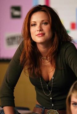 Rachel One Tree Hill, Rachel Gatina, Danneel Harris, Daneel Ackles, Hilarie Burton, Danneel Ackles, Peyton Sawyer, Tree Hill, One Tree Hill