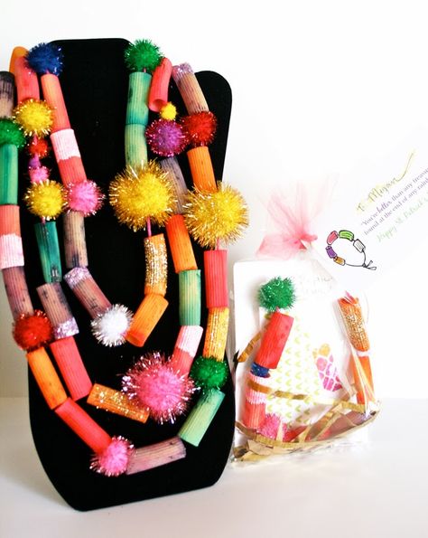 Noodle Necklace, Noodle Necklaces, Kids Party Crafts, My Little Monster, Necklace Craft, Camping Crafts, Preschool Fun, Mothers Day Crafts, Creative Kids