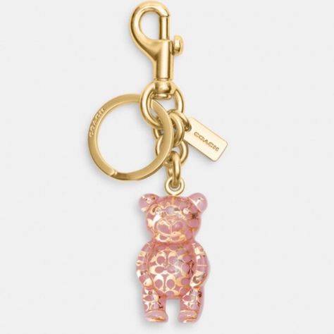 Coach 3d Resin Bear Bag Charm Nwt Style Num Ck062 Color Gold/Pink Metal And Resin Attached Split Key Ring And Dogleash Clip Dimensions 1” (L) X 4.5” (H) Limited Edition Includes Gift Box Mens Lunch Bag, Bear Bag, Louis Vuitton Keychain, Coach Keychain, Pink Bear, Louis Vuitton Pink, Vintage Leather Bag, Handbag Charms, Louis Vuitton Shoulder Bag