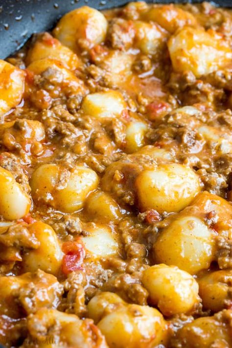 Gnocchi With Hamburger Meat, Hamburger And Gnocchi Recipes, Ground Beef And Gnocchi Recipes, Taco Gnocchi, Gnocchi Meals, Recipe Gnocchi, Gnocchi Recipes Easy, Gnocchi Recipes Homemade, Gnocchi Dishes