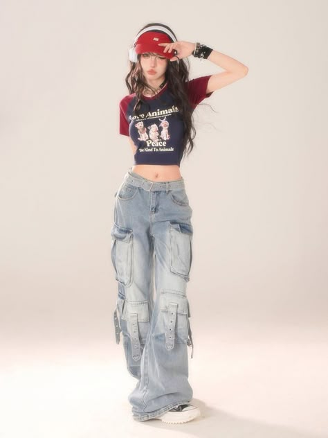 Models Full Body Reference, 가을 패션, Pose References, Really Cute Outfits, Mode Inspiration, Casual Style Outfits, Kpop Outfits, Stage Outfits, Japanese Fashion