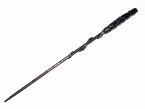 I got: 12 inches, ebony, Pheonix feather core, ! Let the wand choose the wizard Garrick Ollivander, Phoenix Feather, Wizard Wand, Diy Wand, Accessoires Iphone, Hogwarts Aesthetic, Harry Potter Wand, Hogwarts Mystery, Unicorn Hair