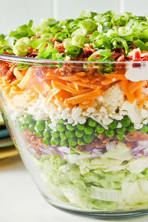 7 Layer Salad, Layer Salad, Seven Layer Salad, Layered Salad Recipes, Fresh Salad Recipes, Layered Salad, Cauliflower Salad, Pea Salad, Best Salad Recipes