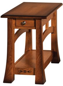 Amish Brady Small End Table quarter sawn oak $620 Pnw Farmhouse, Mission Style End Tables, Small End Table, Design Therapy, Style Side Table, Craftsman Furniture, Small End Tables, Wood Tables, Corner Table