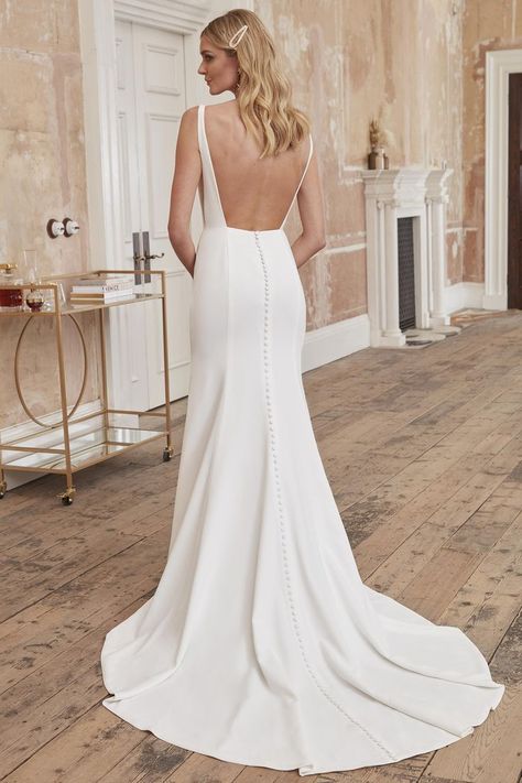 Square Neck Wedding Dress, Justin Alexander Bridal, Justin Alexander Wedding Dress, Square Neckline Dress, Wedding Dress Low Back, Crepe Wedding Dress, White Bridal Dresses, Open Back Wedding Dress, Fit And Flare Wedding Dress