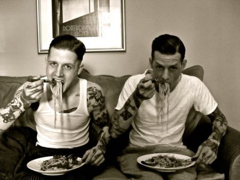 tasty. #tattoos, #greaser Tattoo Old School, Rockabilly Pin Up, Italian Men, Rock N’roll, Psychobilly, School Tattoo, Rockabilly Fashion, Vintage Tattoo, Old School Tattoo