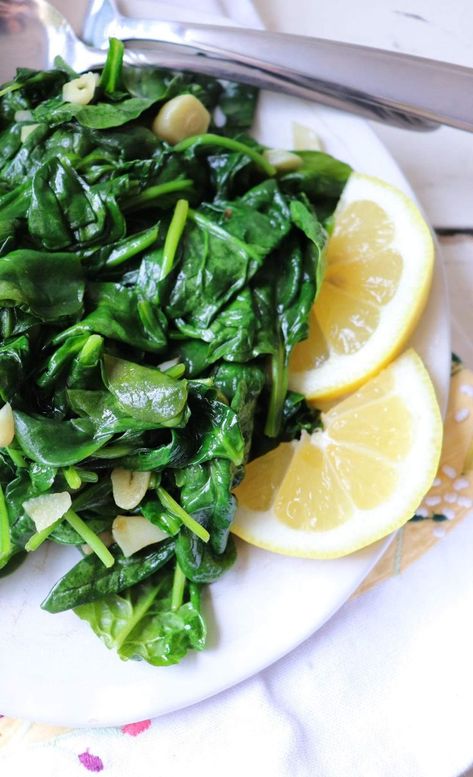 Sauteed Spinach Garlic, Steakhouse Creamed Spinach, Quick Side Dish, Fancy Salads, Quick Side Dishes, Sauteed Spinach, Creamed Spinach, Spinach Recipes, Veggie Side Dishes