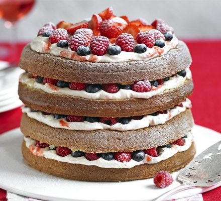 Paul's Genoise sponge recipe | BBC Good Food Genoise Sponge Cake, Paul Hollywood Recipes, Genoise Cake, British Baking Show Recipes, Genoise Sponge, British Bake Off Recipes, Bake Off Recipes, Sponge Recipe, Paul Hollywood