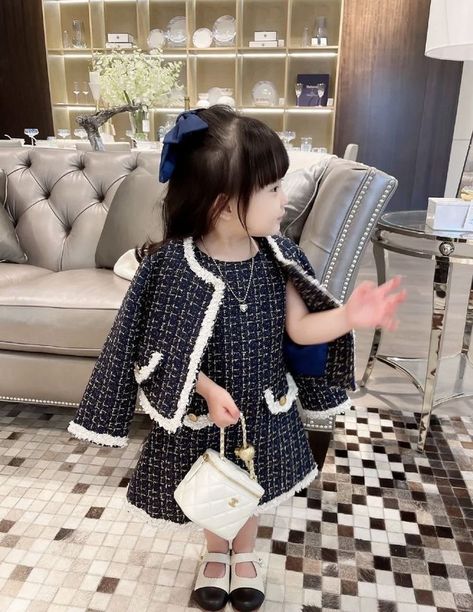 Chanel Kids, Baby Chanel, Luxury Baby Clothes, Girls Winter Dresses, Fashion Baby Girl Outfits, Asian Babies