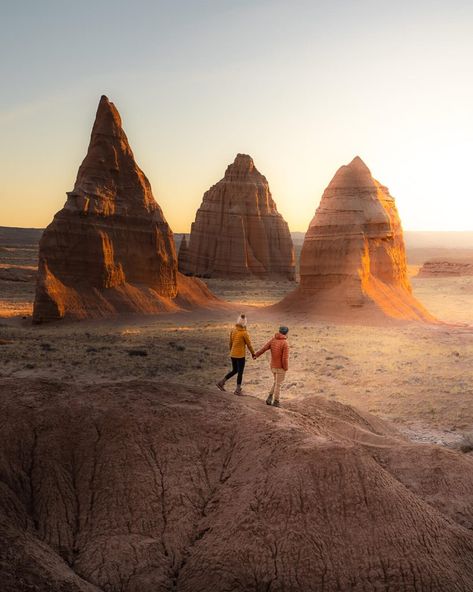 Capital Reef National Park, Yellowstone National Park Vacation, The Sun And Moon, Sunrise Photos, National Park Vacation, Utah Travel, Utah National Parks, The Cathedral, Scenic Drive