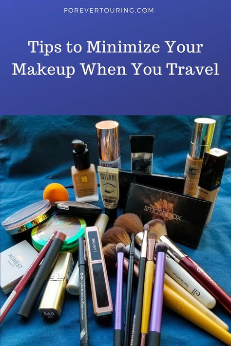 How to Minimize Your Makeup for Travel Best Makeup For Travel, Travel Makeup Look, Best Travel Makeup Products, Best Makeup For Traveling, Travel Makeup Artist, Pack Makeup For Travel, Tsa Approved Makeup Travel Tips, Camping Makeup, Diy Travel Makeup