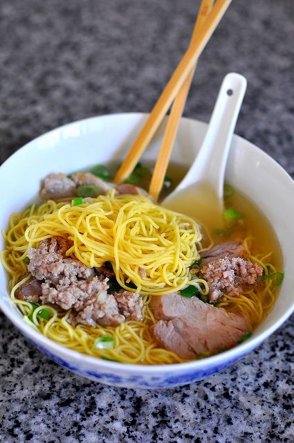 Hu Tieu Mi - Vietnamese Pork Noodle Soup Hu Tieu, Pork Noodle Soup, Asian Soup Noodle, Vietnamese Soup, Vietnamese Pork, Vietnamese Noodles, Pork Noodles, Asian Noodle Recipes, Asian Soup