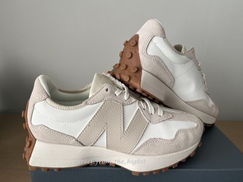 New Balance 327 Neutral, New Balance Trainers 327, New Balance 327 Beige Outfit, New Balance 327 Moonbeam Outfit, Womens New Balance 327 Outfit, Women’s Trainers, New Balance 327 Timberwolf, New Balance Moonbeam, Asos New Balance