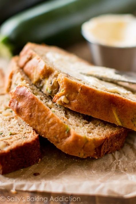 Easy, healthy, and wholesome Greek yogurt zucchini bread will be your new favorite recipe for this classic quick bread! Greek Yogurt Zucchini Bread, Cookies Gluten Free, Sally's Baking, Zucchini Muffins, Zucchini Bread Recipes, Quick Breads, Zucchini Bread, Chocolate Chip Oatmeal, Healthy Baking