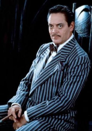 1991 Gomez Addams Costume, Raul Julia, Los Addams, Addams Family Musical, Addams Family Movie, Addams Familie, Charles Addams, Addams Family Costumes, Gomez And Morticia