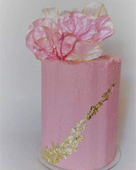 Pink wafer paper sails cake Wafer Paper, Paper Cake, Easy Cake, Free Tutorial, Cake Decorating, Birthday Cake, Cake, Birthday, Pink