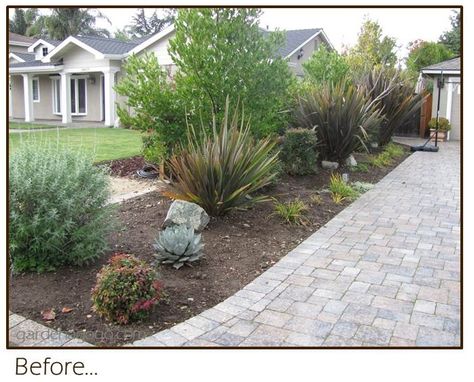 Before: Simple driveway landscaping doesn't really greet the owner  www.gardenagogo.com Landscape Between Driveways, Driveway Landscaping, Bay House, Dream Backyard, Front Yard Landscaping Design, Lawn Decor, Back Patio, Yard Landscaping, Front Yard Landscaping